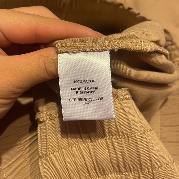 JUICY Couture‎ Tan High Rise Paper Bag Pants Size Medium - Picture 5 of 11